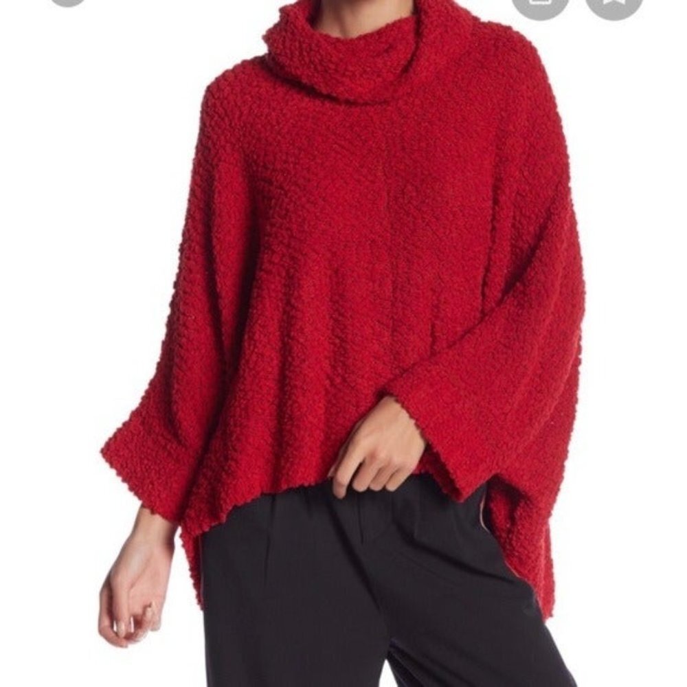 Romeo+Julieta Couture Cowl Neck Sweater